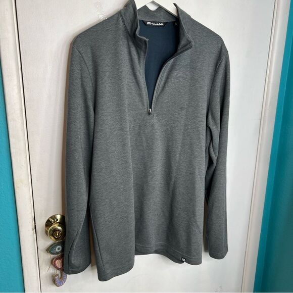 Travis Mathew light weight long sleeves top 1/4 zip up - Picture 1 of 8